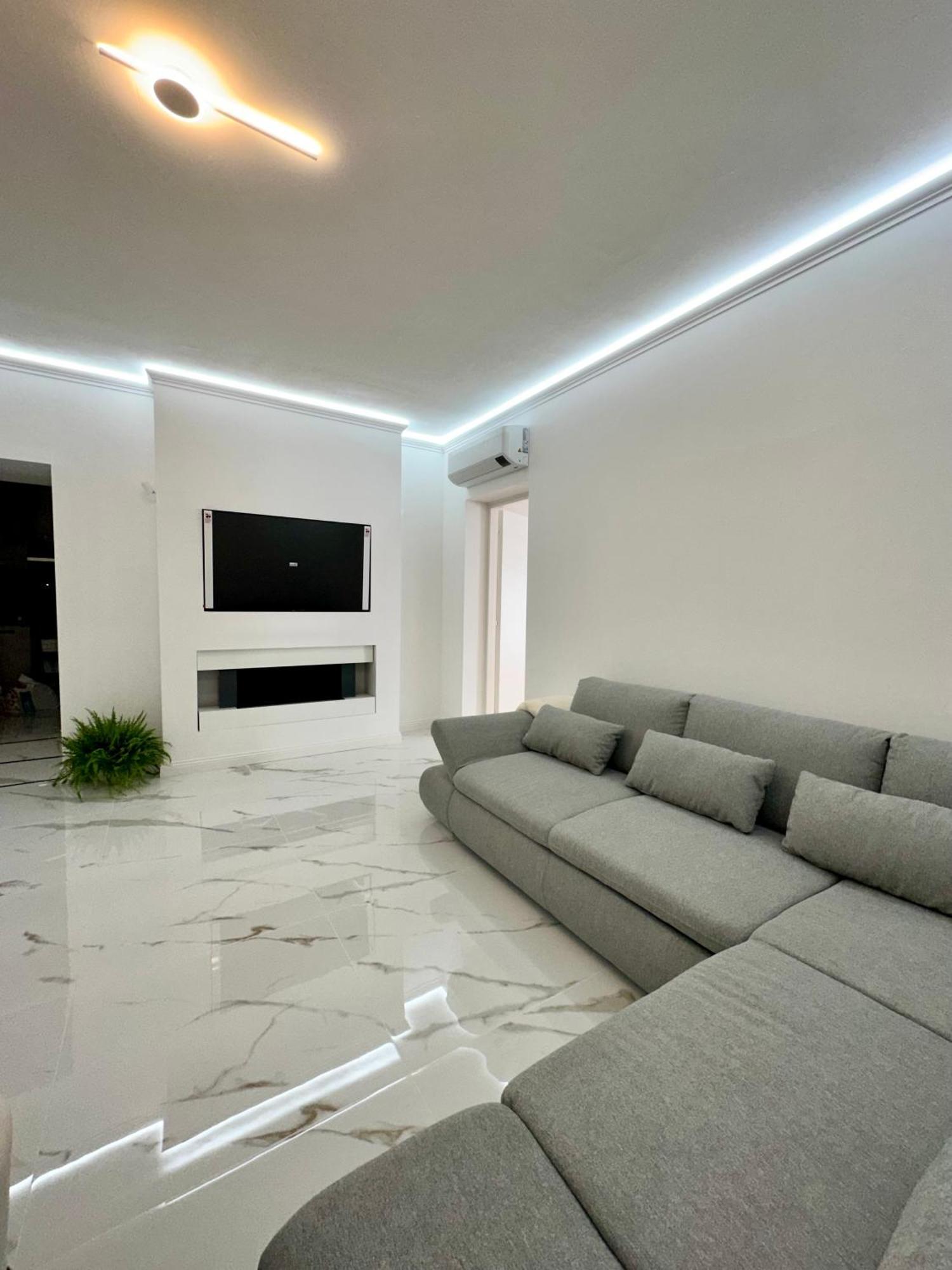 Luna Luxury Suite Bergamo Bagian luar foto