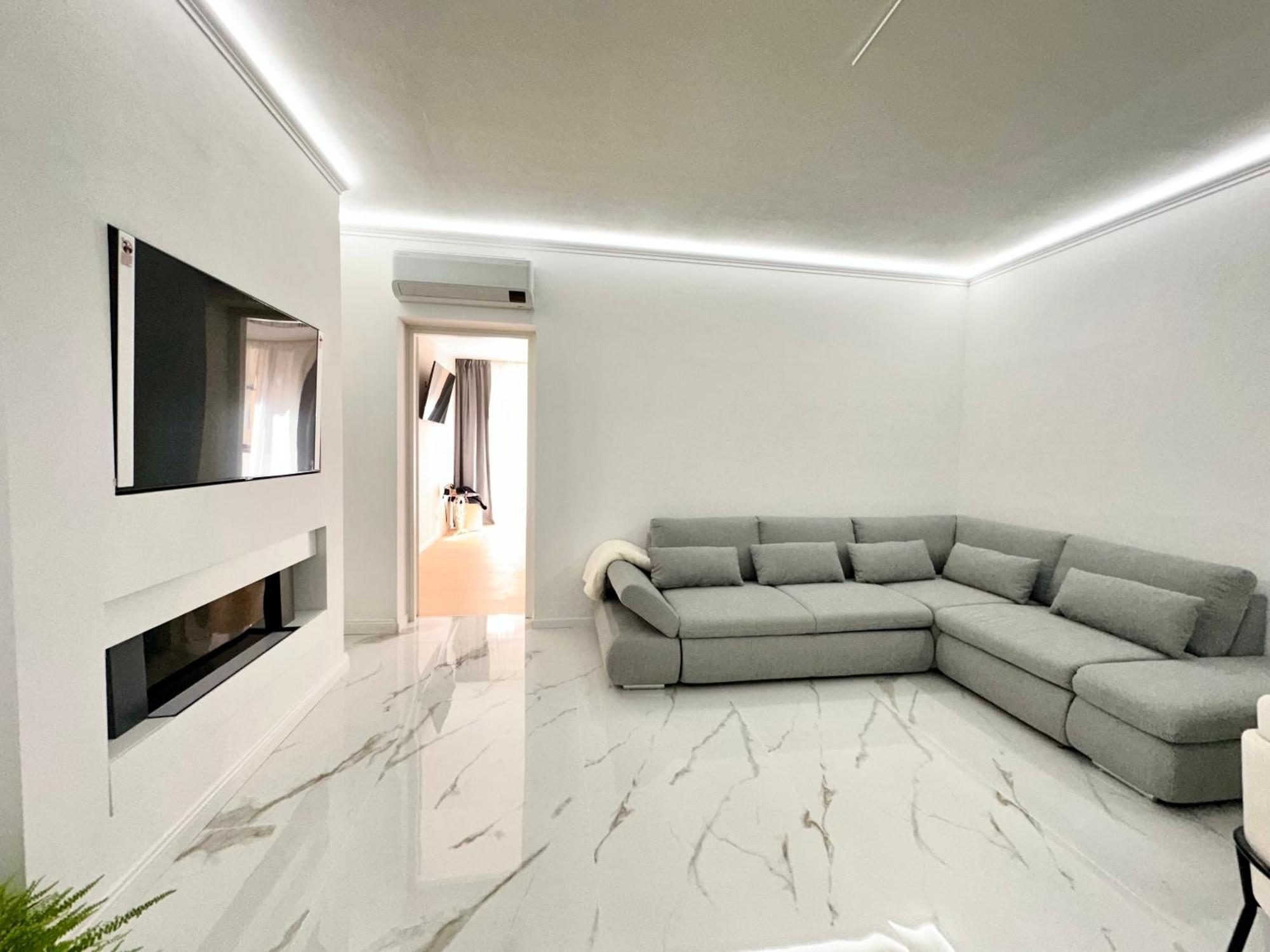 Luna Luxury Suite Bergamo Bagian luar foto