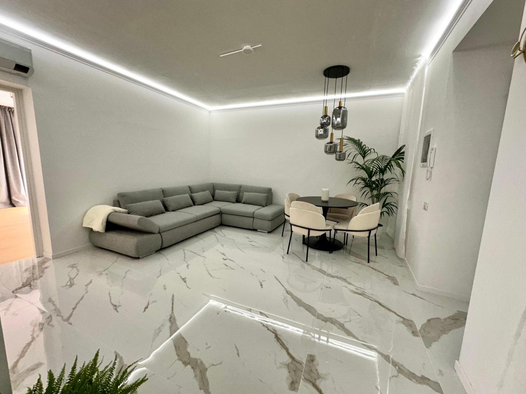 Luna Luxury Suite Bergamo Bagian luar foto