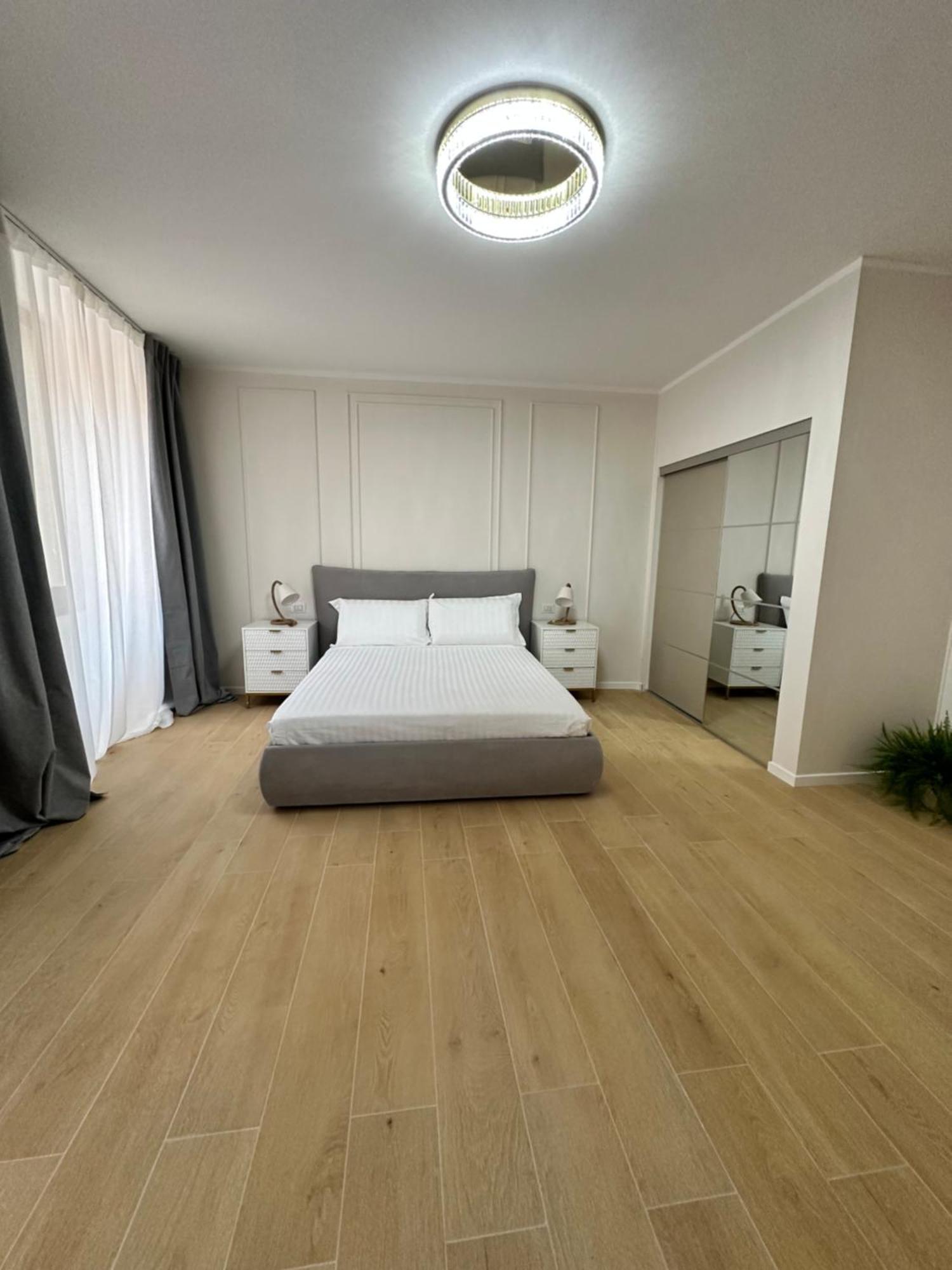 Luna Luxury Suite Bergamo Bagian luar foto